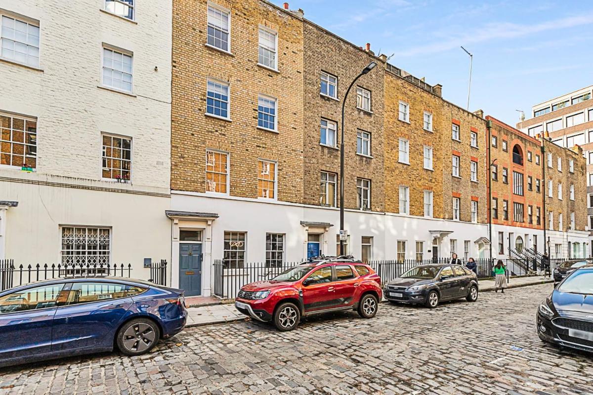 One-Bedroom Abode With A Balcony In Central London Eksteriør billede