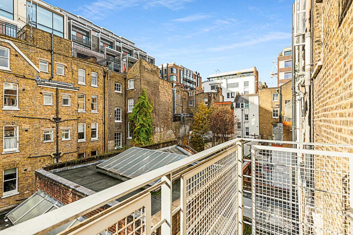 One-Bedroom Abode With A Balcony In Central London Eksteriør billede